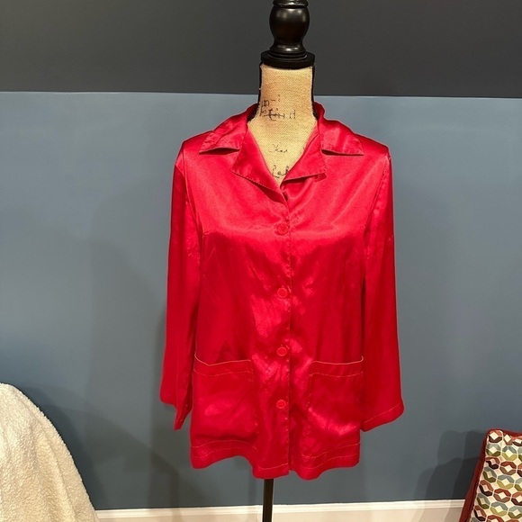 Victoria's Secret Tops - Victoria’s Secret top